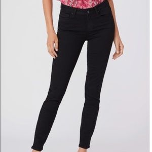 PAIGE
Verdugo Ultra Skinny Jean